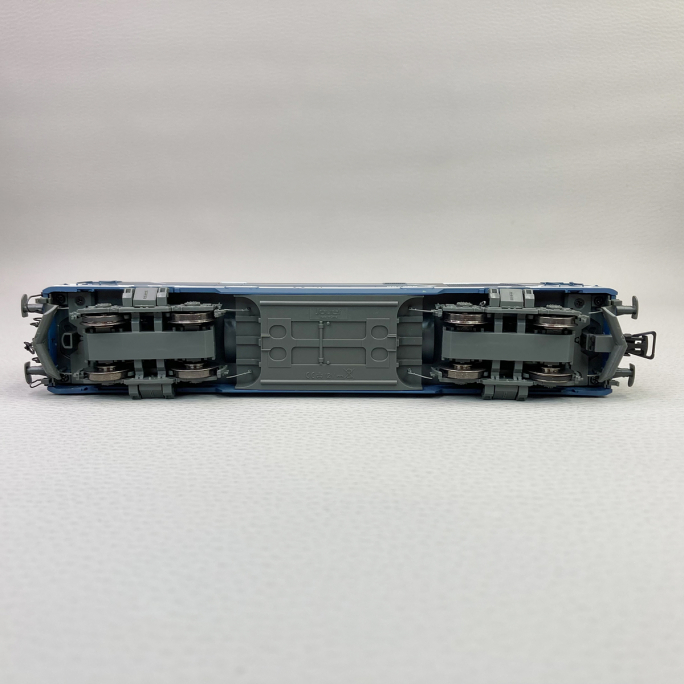 Locomotive diesel BB 567556, "Livrée bleue / logo Casquette" Sncf, Ep V - JOUEF HJ2446 - HO 1/87