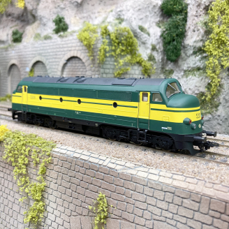 Locomotive diesel 5209, livrée verte avec rayures jaunes, SNCB, Ep IV, Digital Son 3R AC - MARKLIN 39679 - HO 1/87