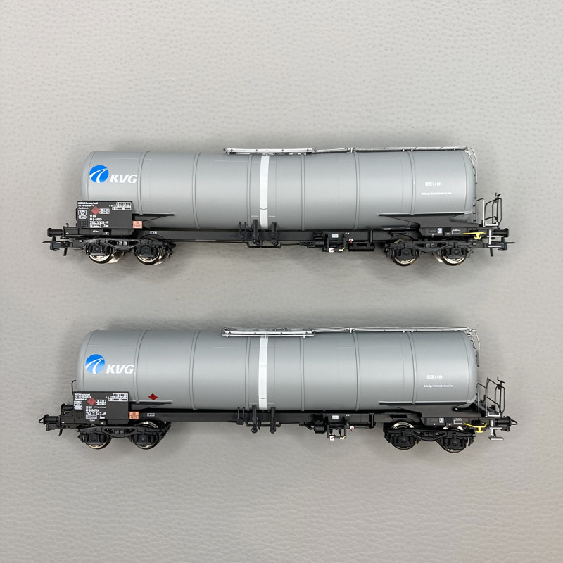 2 wagons citernes coudées, "KGV", GATX, Ep VI - ROCO 77346.A - HO 1/87