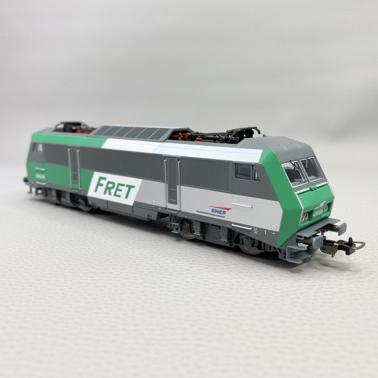 Locomotive électrique BB426096, FRET, logo Casquette, SNCF, Ep VI - PIKO 95150 - HO 1/87
