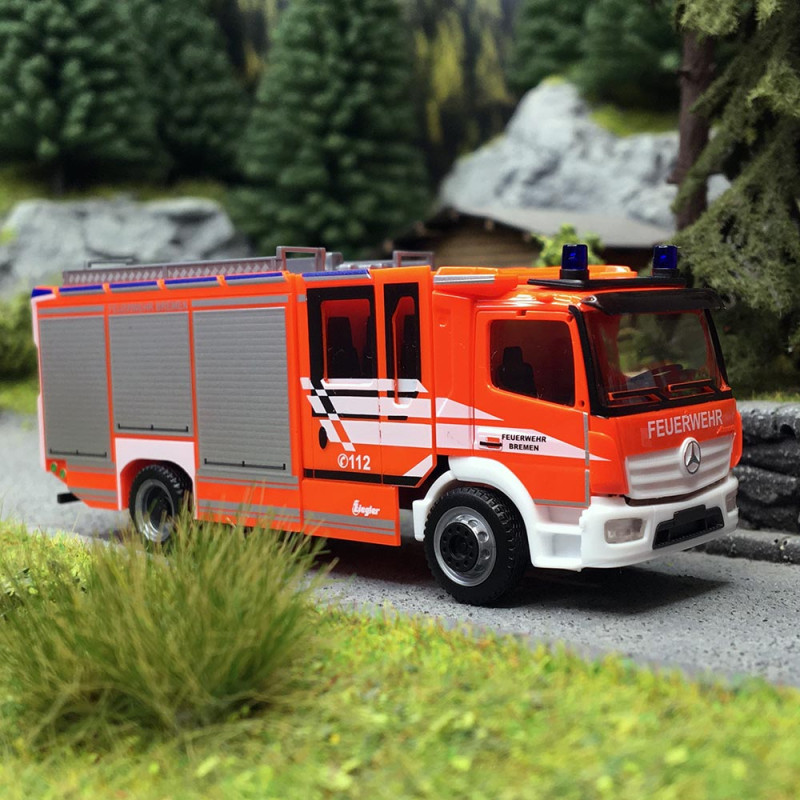 Camion De Pompiers Mercedes-Benz Atego 2013 Z-Cab - Modèle Réduit Herpa 1:87 échelle H0 - Neuf