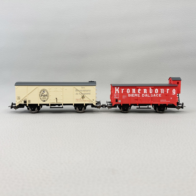 2 wagons couverts, transport de bière, "Kronenbourg / La Goudale", SNCF, Ep III - PIKO 97307 - HO 1/87