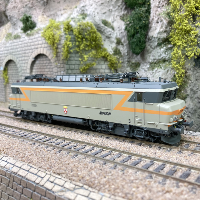 Ls Models 10453 HO - Locomotive BB 7200 En Livrée En Voyage Bb 7206 Bordeaux Logo Carmillon Sncf