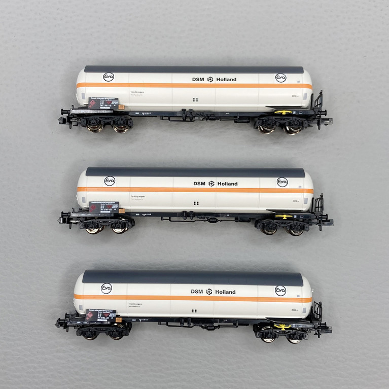 3 wagons citernes Zags, "EVA et DSM Holland", DB, Ep V - FLEISCHMANN 849119 - N 1/160