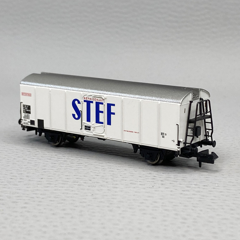 Wagon Frigorifique métallique avec guérite STEF SNCF
