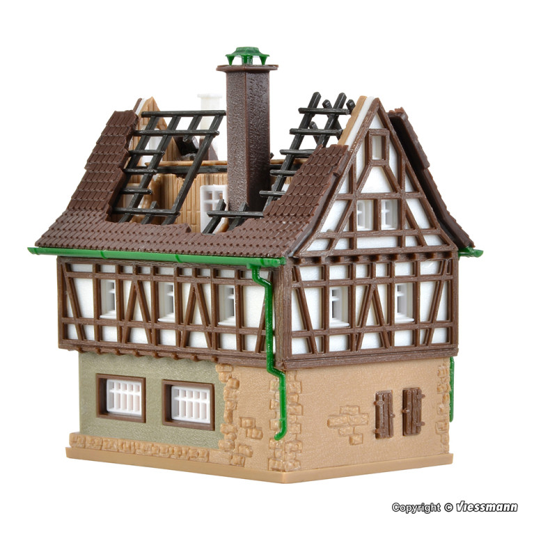 Maison en feu - Vollmer 49538 - Z 1/220