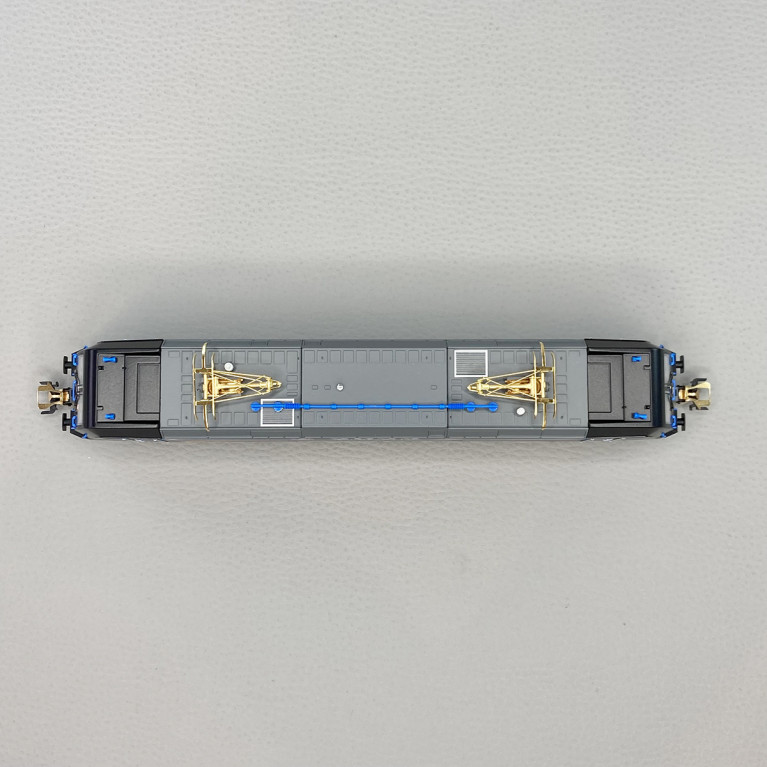 Locomotive électrique BR 182.2, championnat d'Europe de Football 2024, Ep VI, Digital Son 3R AC - MARKLIN 36649 - HO 1/87