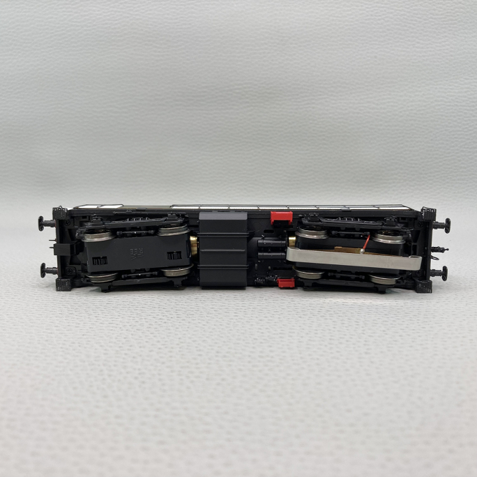 Locomotive diesel 040 DE 532, livrée d'origine, SNCF, Ep III - REE JM-007 - HO 1/87