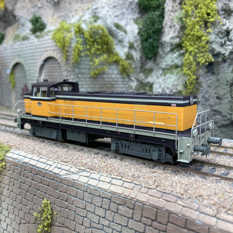 Locomotive Diesel REE 851 CFL Livrée Origine - Ep III - HO 1/87 - JM-011 NEUF