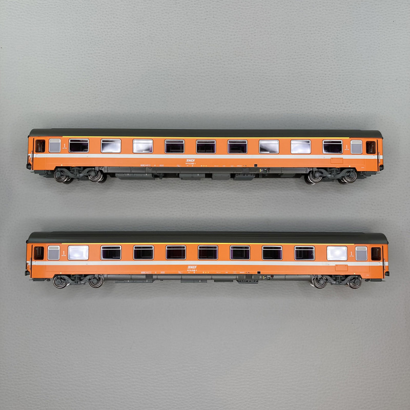Voiture Voyageurs 1ère Classe Corail LS Models - 40127-1 - Neuf Et Rare