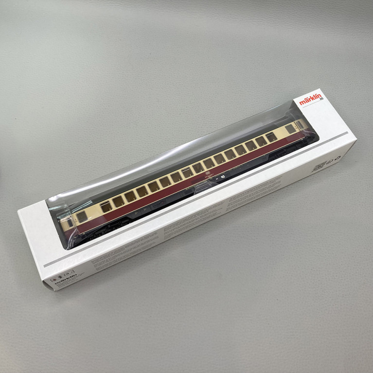 Voiture grandes lignes Apmz 121, 1CL, DB, Ep IV - MARKLIN 43861 - HO 1/87