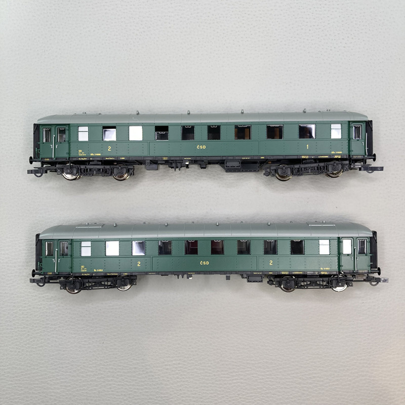 2 voitures  Train Express, CSD, Ep III et IV - ROCO 6600037 - HO 1/87