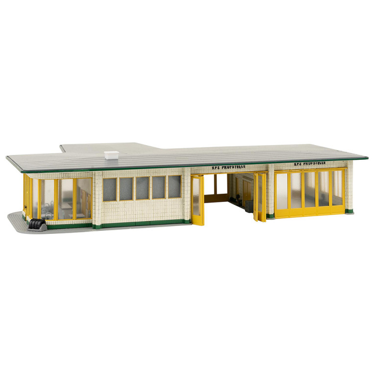Grande station-service BP, époque III - FALLER 130592 - HO 1/87