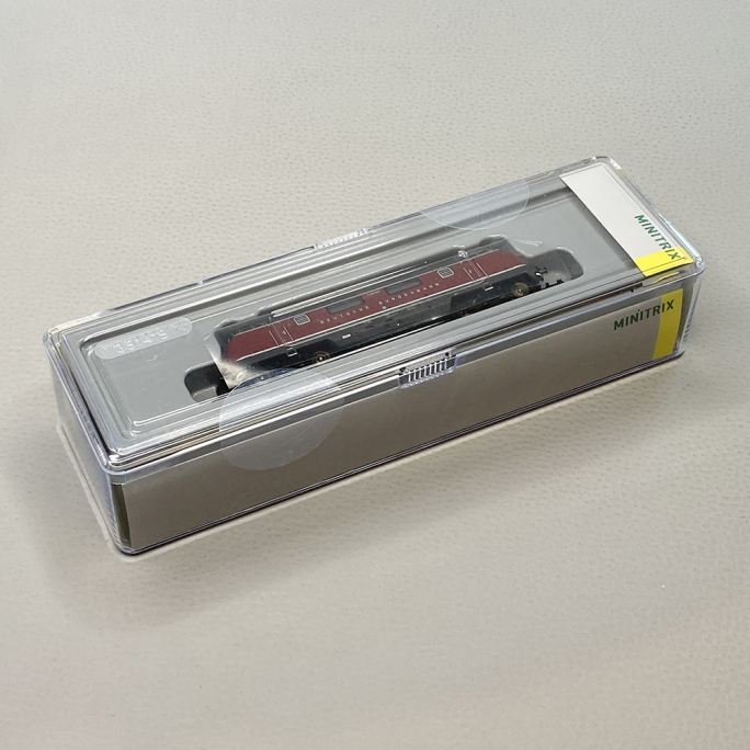 Locomotive diesel hydraulique V 200 037, AEV, DB, Ep III, Digital son - MINITRIX 16227 - N 1/160