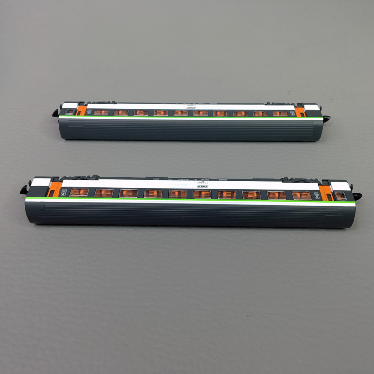 Set de 2 voitures voyageurs corail VTU, SNCF, 2nd classe, Ep IV - AZAR MODELS V01-ORP2 - Z 1/220