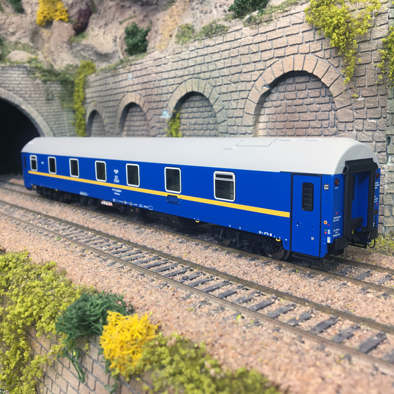 Voiture-lits type WLABmee de l'UZ, époque V, bleu - LSMODELS 48 212 - HO 1/87