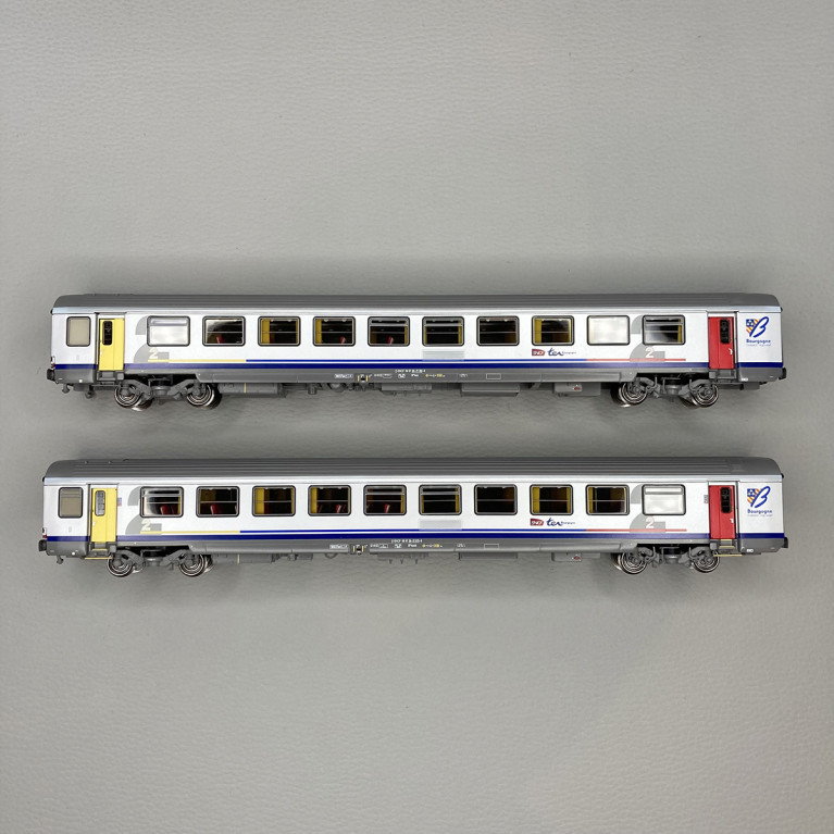 2 voitures "TER Bourgogne" VTu B10tux, 2CL, logo Carmillon, SNCF, avec éclairage,  Ep VI - LSMODELS 41216 - HO 1/87