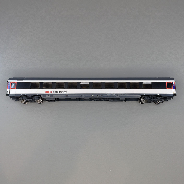 Voiture voyageur UIC Z1 B, Ep. V/VI - Lsmodels 47242 - HO 1/87