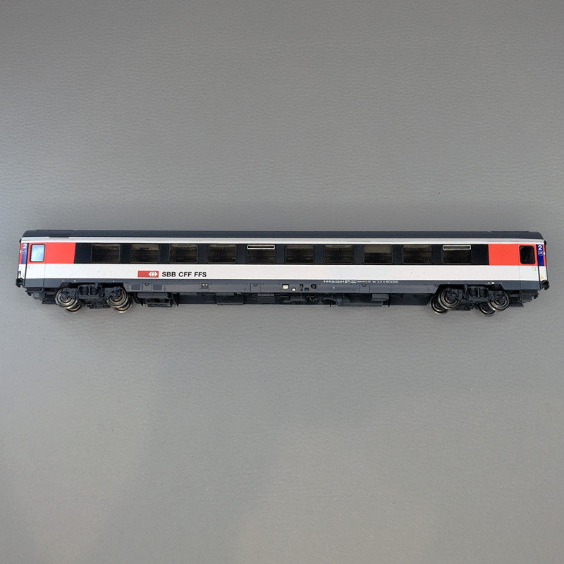 Voiture voyageur UIC Z1 B, SBB CFF Ep. V/VI - Lsmodels 472300 - HO 1/87