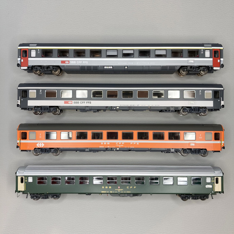 Rame de 8 voitures "EC96 Iris", Coire - Bruxelle, SBB CFF FFS / SNCB,  Ep V - LSMODELS MW2103 - HO 1/87