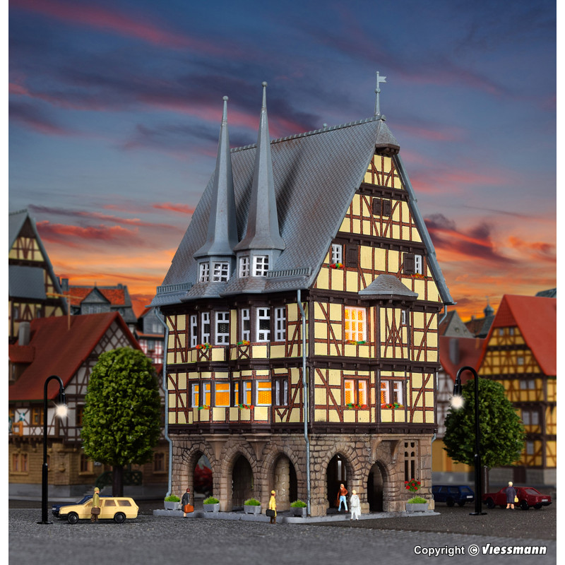Maison de ville à colombages avec arcades - KIBRI 36403 - Z 1/220