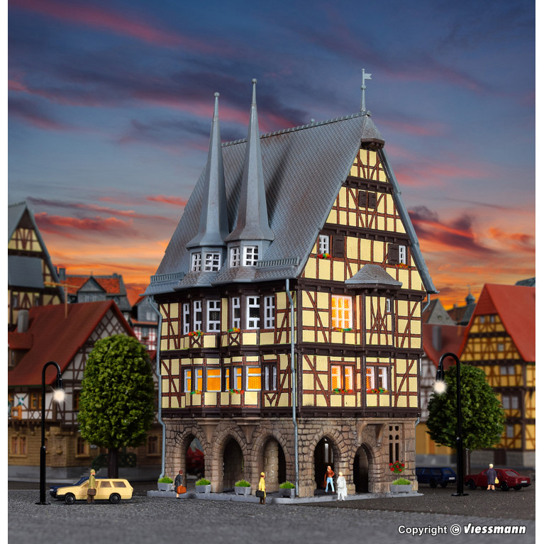 Maison de ville à colombages avec arcades - KIBRI 36403 - Z 1/220