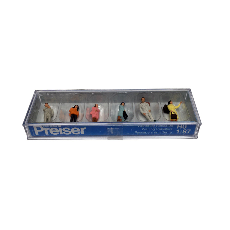 Voyageurs attendant - Preiser 14121 - HO 1/87