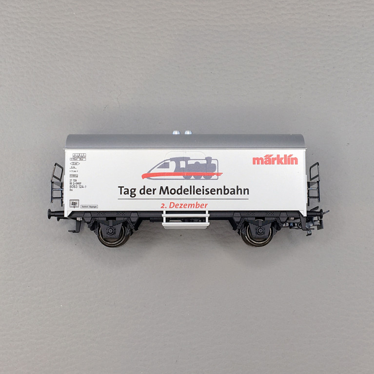 Wagon frigorifique livrée journée internationale du train miniature 24, Ep. VI - Marklin 44225 - HO 1/87