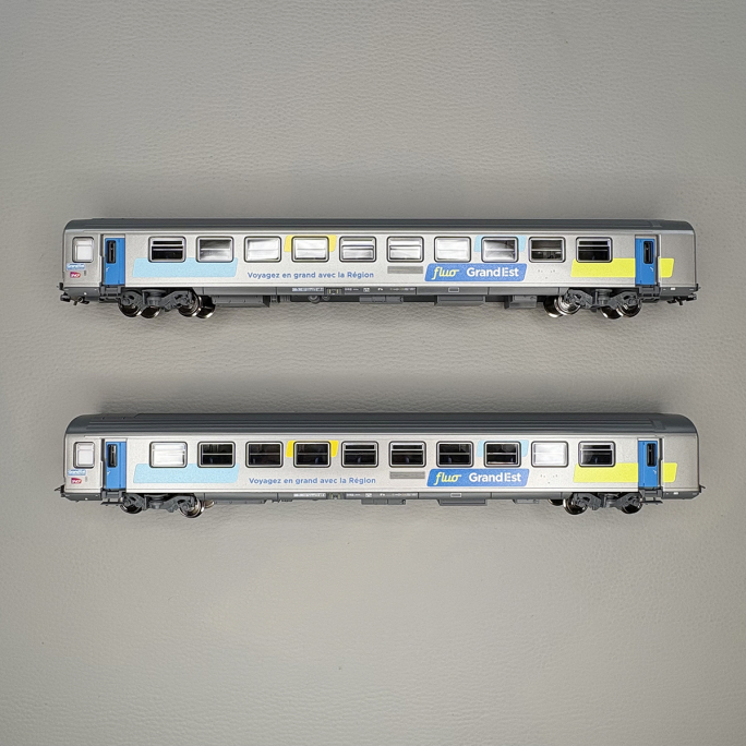 2 voitures Corail Vtu FLUO, 2CL, B11tu, Grand Est, Sncf, Ep VI - PIKO 97312 - HO 1/87