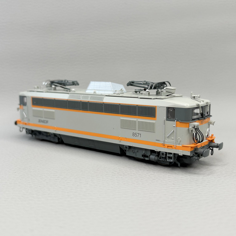 Locomotive électrique BB 8571, Vénissieux, Sncf, Ep. V - R37 41078 - HO 1/87