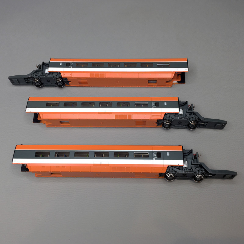 TGV 3 élements remorques R2 + R5 + R6, SNCF - REE TGV002 - HO 1/87