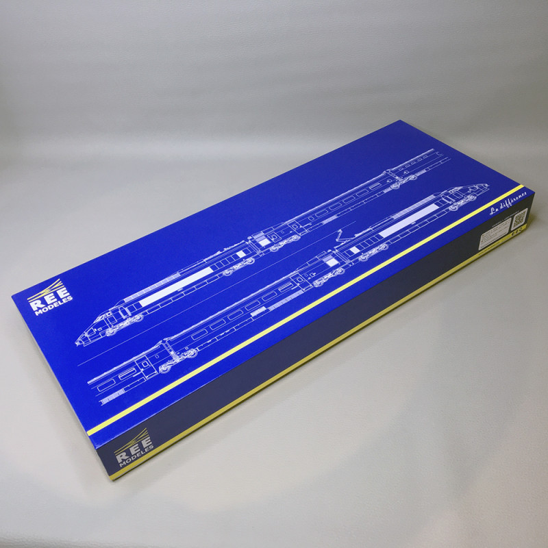HO] : Coffret TGV PSE 5 éléments  Motrices + Remorques R1, R8, R4 Bar Ep Iv Analogique Tgv001
