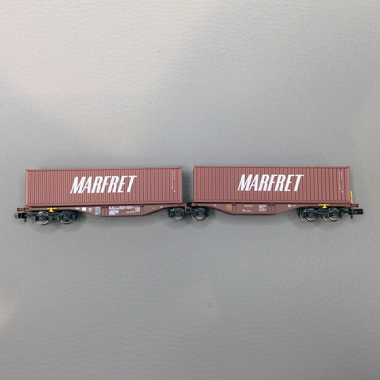 Wagon Sggmrss 80 TOUAX + 2 conteneurs 40’ MARFRET bruns, Ep.VI - REE NW292 - N 1/160