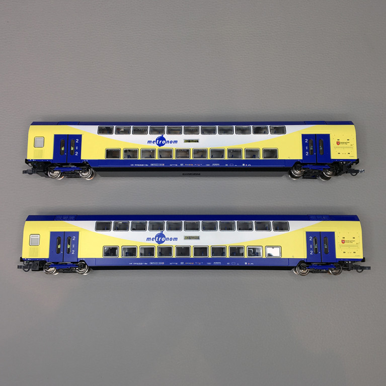2 voitures à deux étages, type DBpza, 2nd CL, Metronom, Ep. VI - ROCO 6200106 - HO 1/87