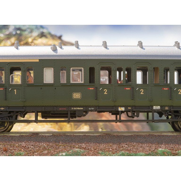 Coffret 5 voitures pour locomotive E44.5 Ep III -HO 1/87-TRIX 23458