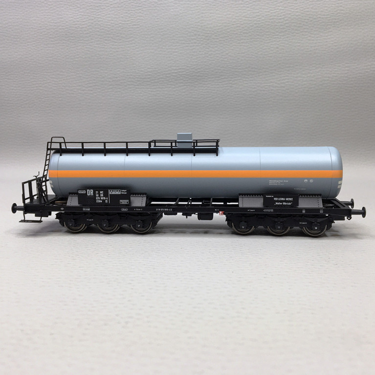 Wagon-citerne à gaz, ZZdw "VEB Leuna-Werke" DR - BRAWA 50093 - HO 1/87