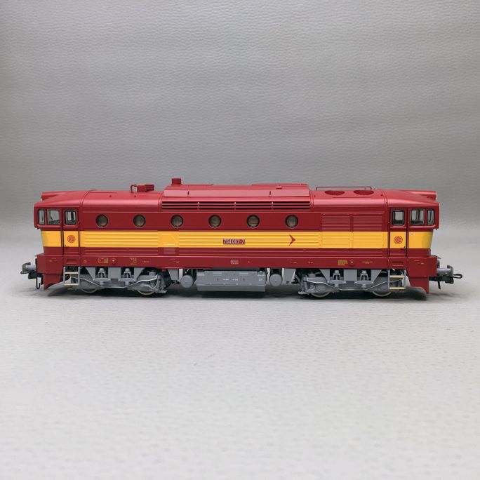 Locomotive diesel 754 067-7, CSD/CD, Ep. IV/V - ROCO 7310055 - HO 1/87