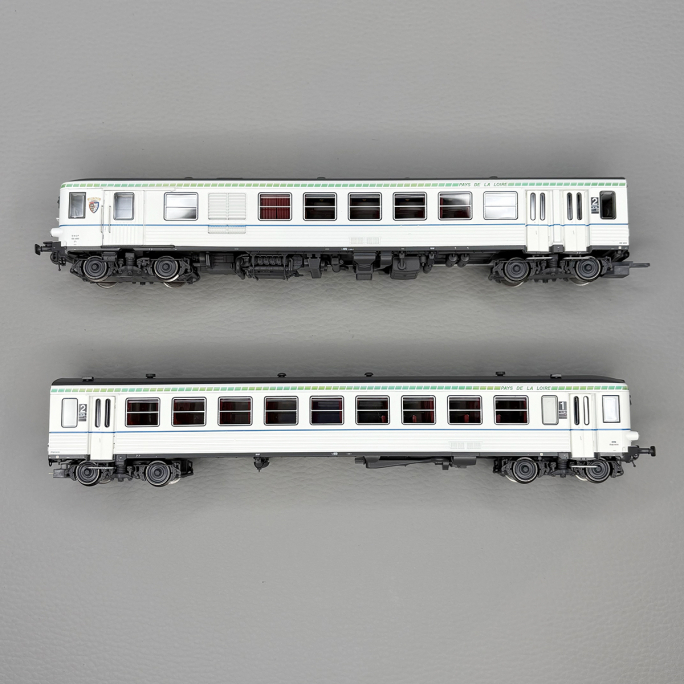 Autorail EAD X4696 + XR8690, Pays de Loire, Nantes, Sncf, Ep. IV - LSMODELS 10030 - HO 1/87