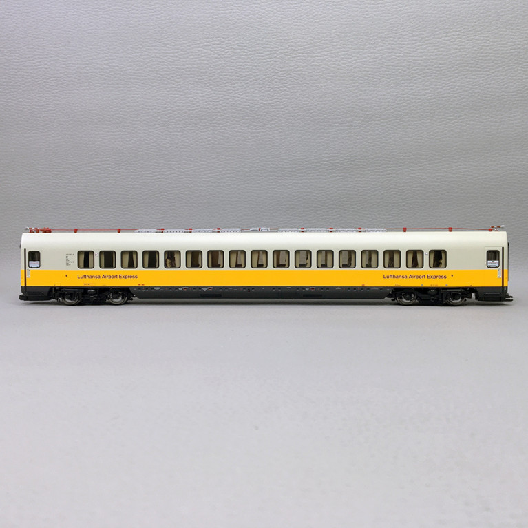 Voiture voyageur 404 Apm Lufthansa Airport Express, DB, Ep. IV/V - LSMODELS 16008 - HO 1/87