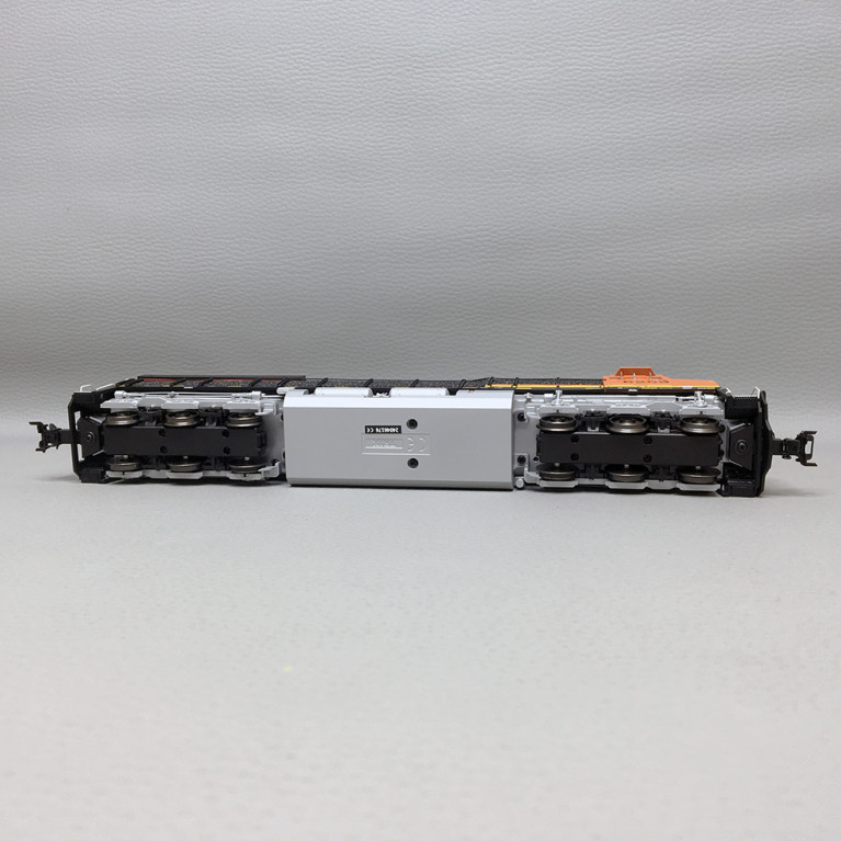 Locomotive diesel américaine type GE ES44AC, BNSF, Digital Son, Ep. VI - TRIX 25446 - HO 1/87