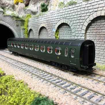 Voiture allégée état B10, "Saucisson", SNCF, Ep. III - REE VB473 - HO 1/87
