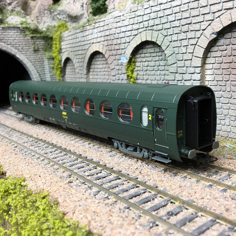 Voiture allégée état B10, "Saucisson", SNCF, Ep. IV - REE VB477 - HO 1/87