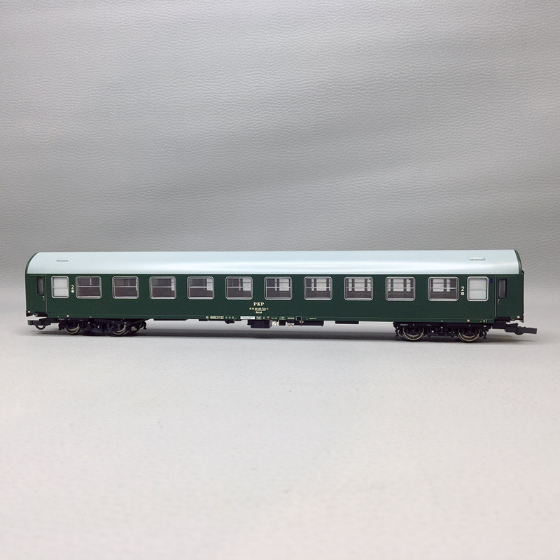 2 voitures voyageurs, PKP, Ep. IV - ROCO 6200102 - HO 1/87