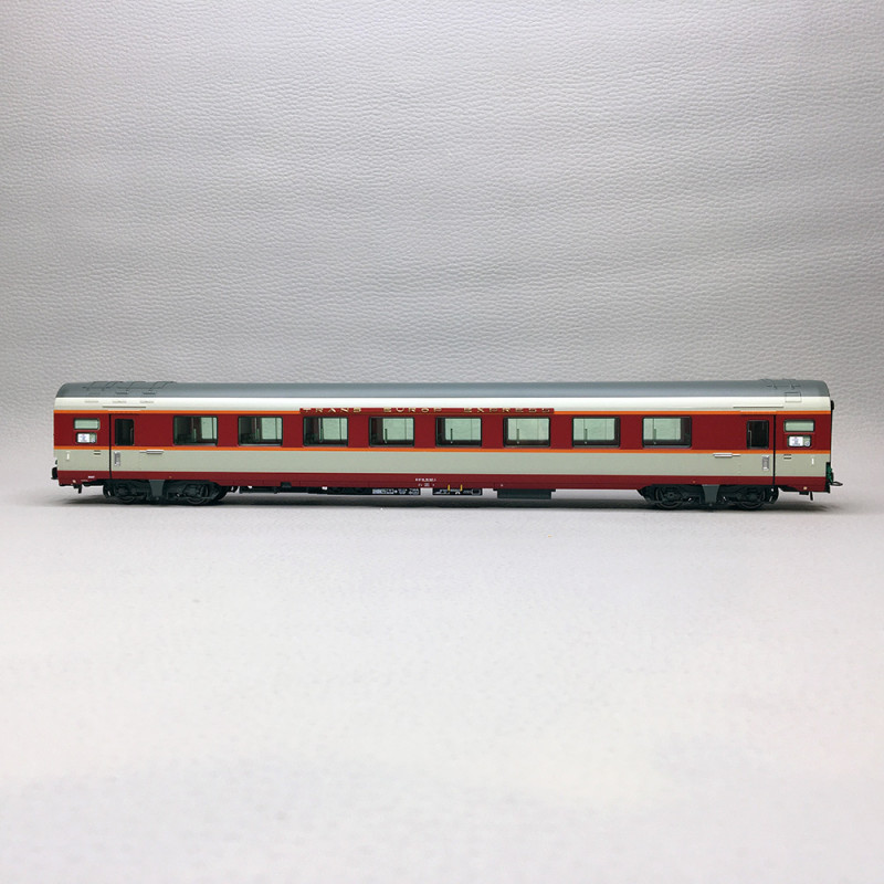 Voiture Grand Confort A8u, TEE "Le Kléber", Ep. IV - JOUEF HJ4193 - HO 1/87
