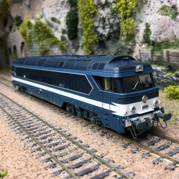Locomotive diesel CC 70002 Chalindrey, SNCF, 3R AC + fumée, Ep. III - REE CC-70002SAC - HO 1/87