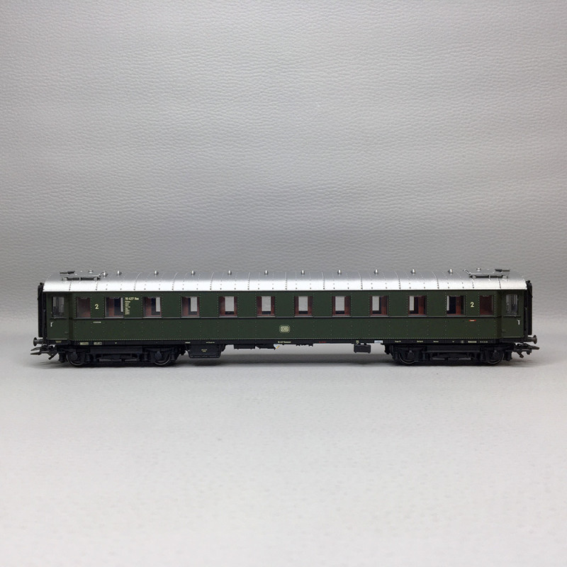 Voiture train express B4üwe, 2e classe, DB, Ep. III - MARKLIN 42520 - HO 1/87