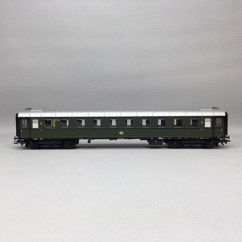 Voiture train express B4üwe, 2e classe, DB, Ep. III - MARKLIN 42520 - HO 1/87