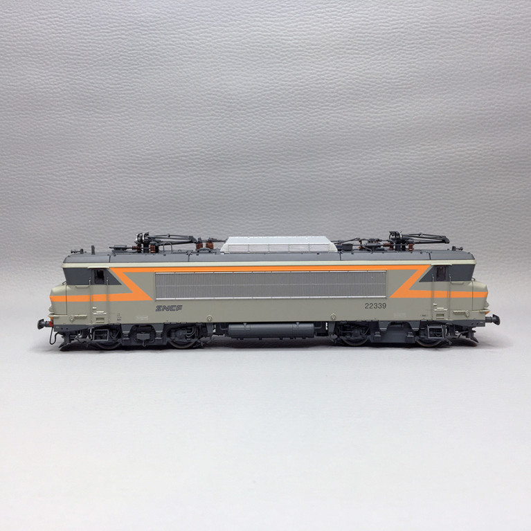 Locomotive electrique BB22339, SNCF, 3R AC digital, Ep. IV/V - LSMODELS 11607 - HO 1/87