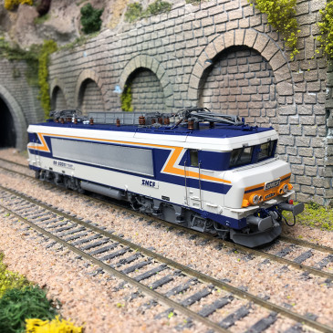 Locomotive electrique BB20011, SNCF, 3R AC digital, Ep. IV - LSMODELS 11699 - HO 1/87