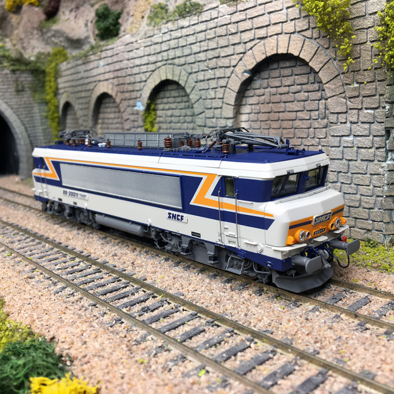 Locomotive electrique BB20011, SNCF, 3R AC digital, Ep. IV - LSMODELS 11699 - HO 1/87